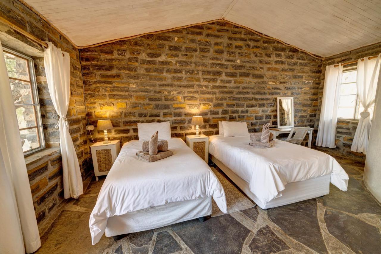 Hotel Neuras Wine And Wildlife Estate à Namib-Naukluft National Park Extérieur photo