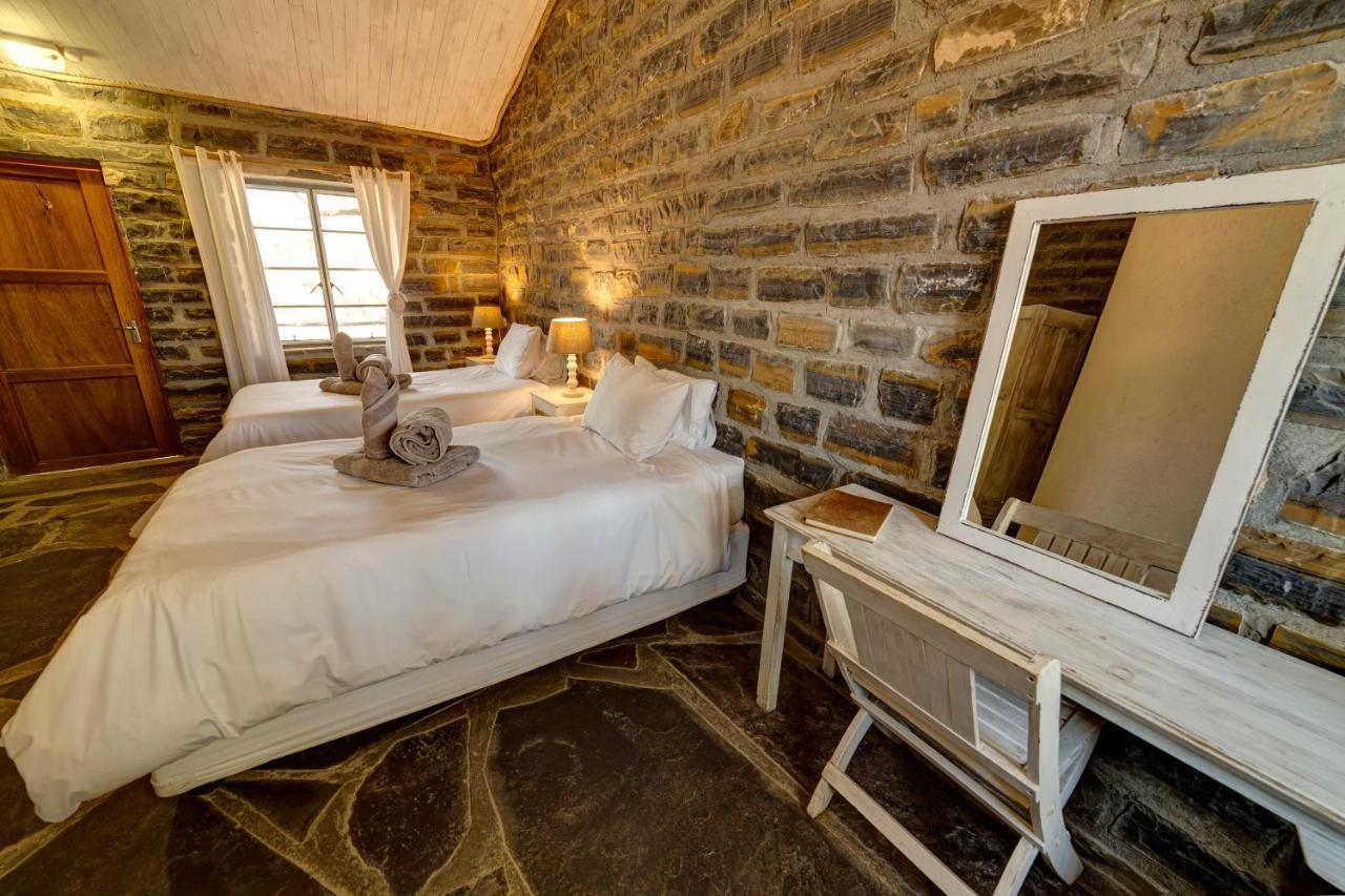 Hotel Neuras Wine And Wildlife Estate à Namib-Naukluft National Park Extérieur photo