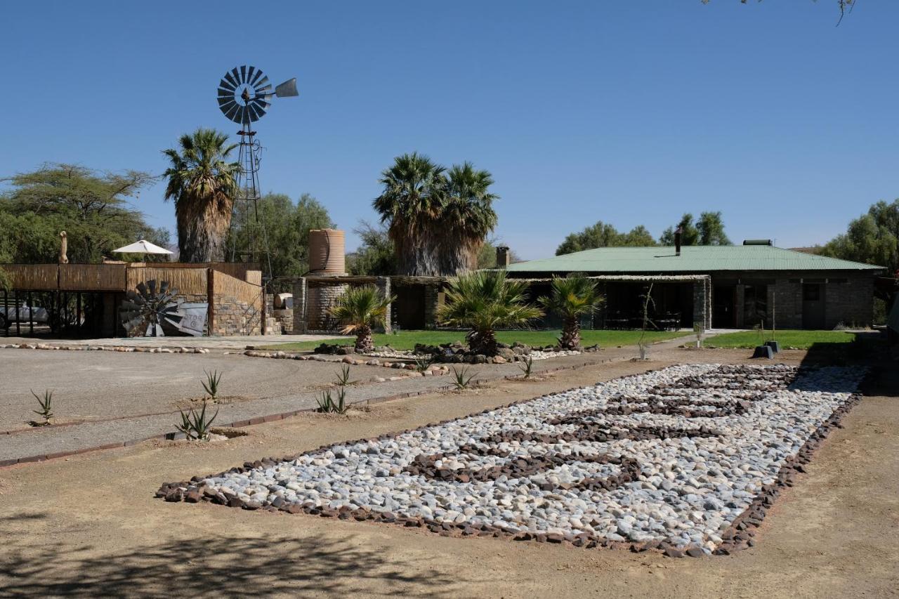 Hotel Neuras Wine And Wildlife Estate à Namib-Naukluft National Park Extérieur photo