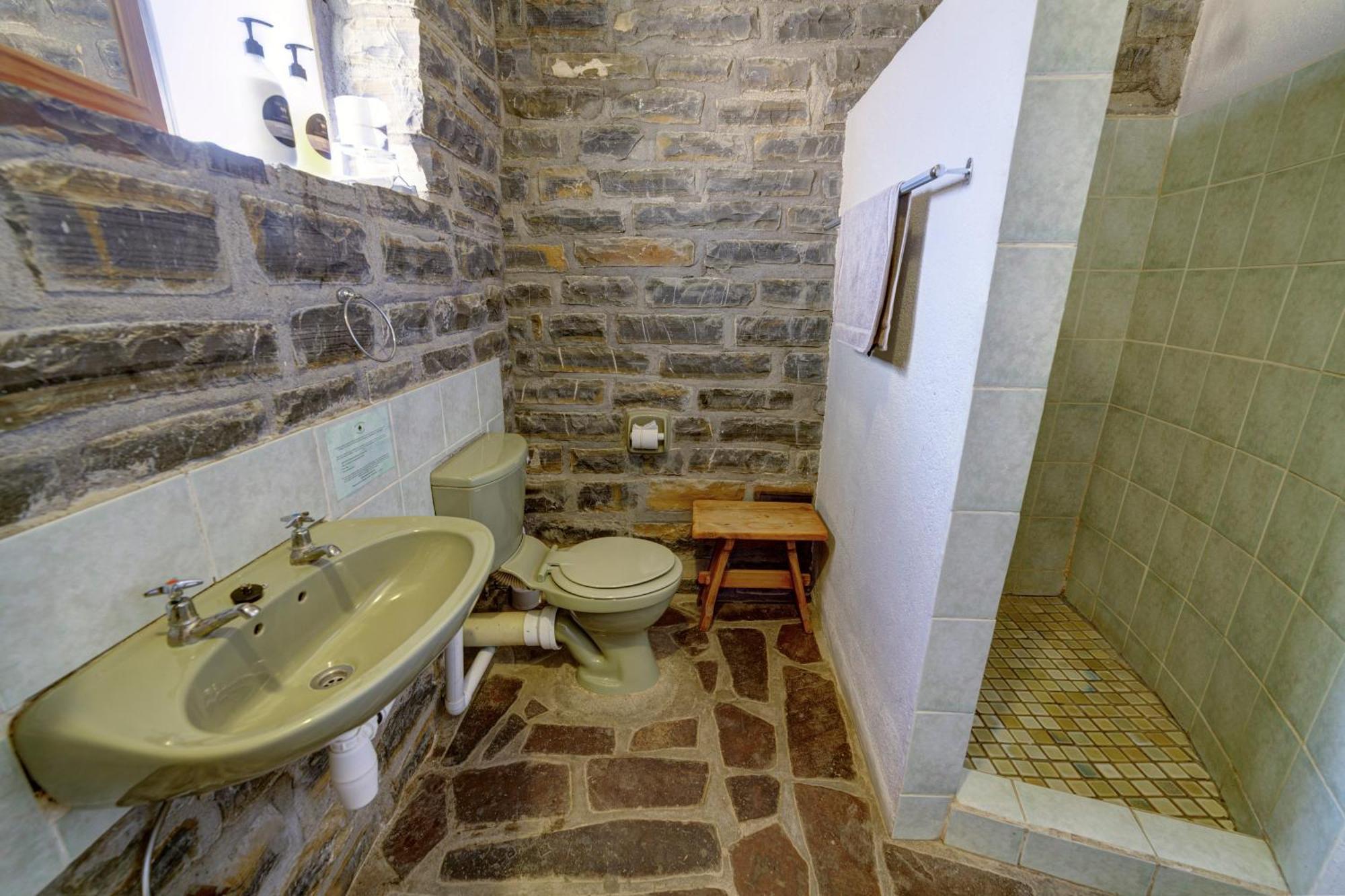 Hotel Neuras Wine And Wildlife Estate à Namib-Naukluft National Park Chambre photo