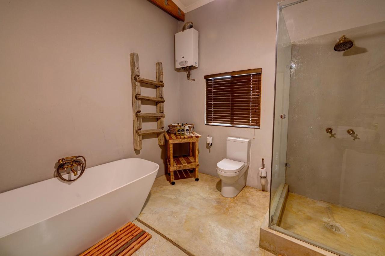 Hotel Neuras Wine And Wildlife Estate à Namib-Naukluft National Park Extérieur photo