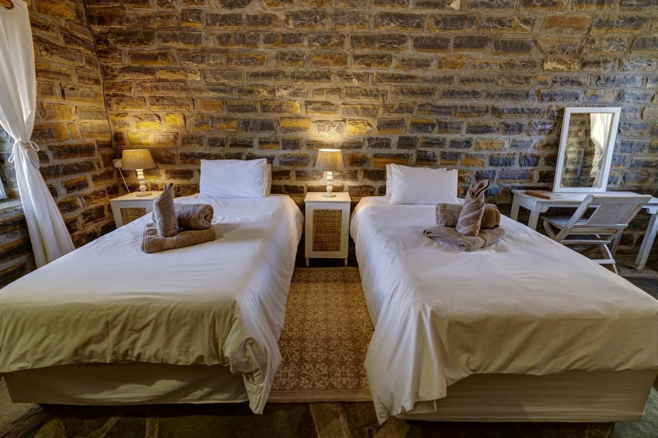 Hotel Neuras Wine And Wildlife Estate à Namib-Naukluft National Park Extérieur photo